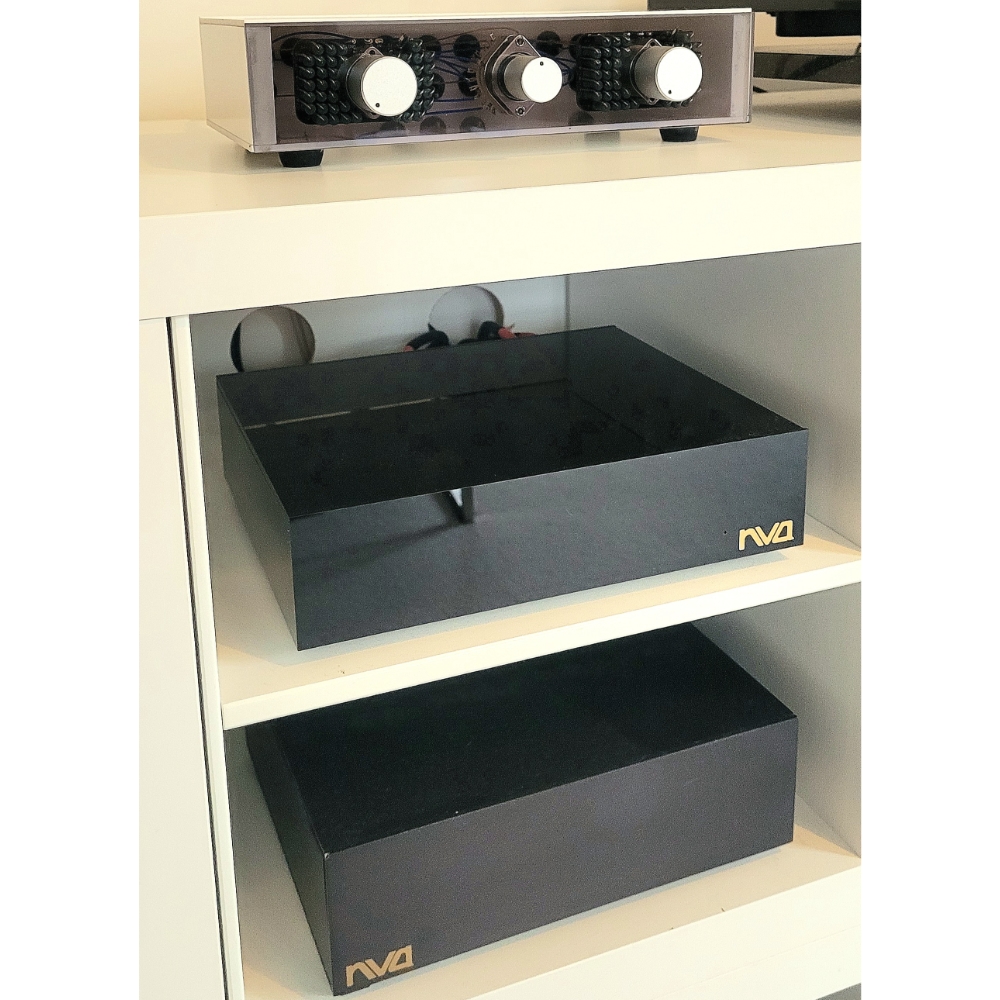 Bespoke Dual Control Pre-amplifier, featuring Elma Mono Jumbo stepped attenautors